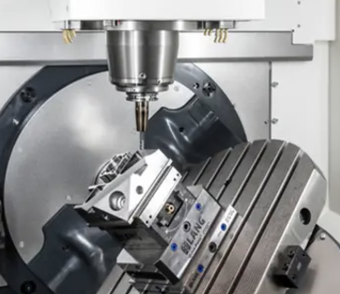 THE NEW DMU 40 FROM DMG MORI ENABLES ENTRY INTO 5-AXIS SIMULTANEOUS MACHINING